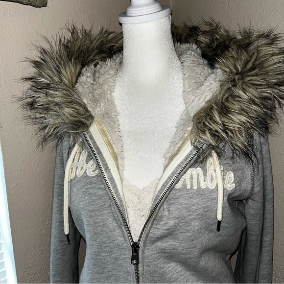 Vintage Y2K Abercrombie & Fitch 2000s Faux Fur Lined + Hooded Zip Jacket Sweater - Picture 2 of 10